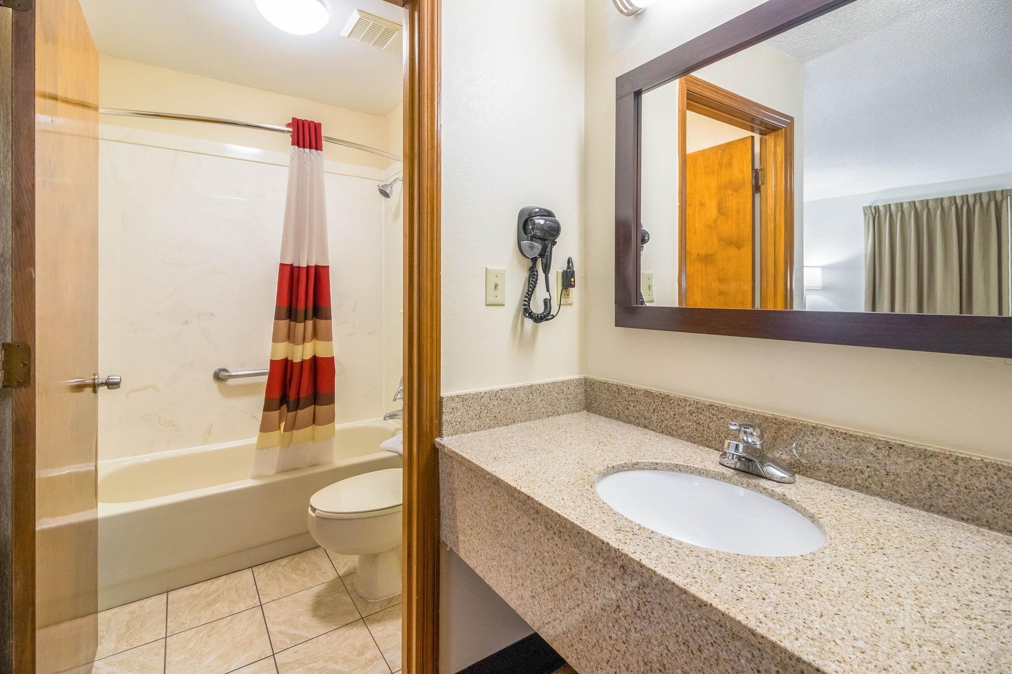 Red Roof Inn Clarksville Ngoại thất bức ảnh