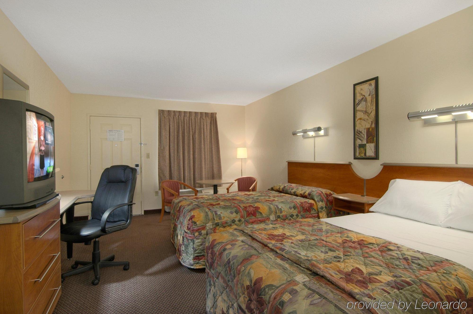 Red Roof Inn Clarksville Phòng bức ảnh