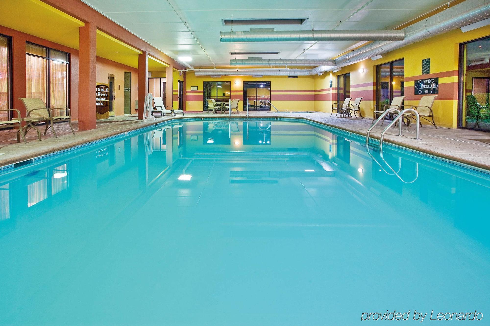 Red Roof Inn Clarksville Ngoại thất bức ảnh