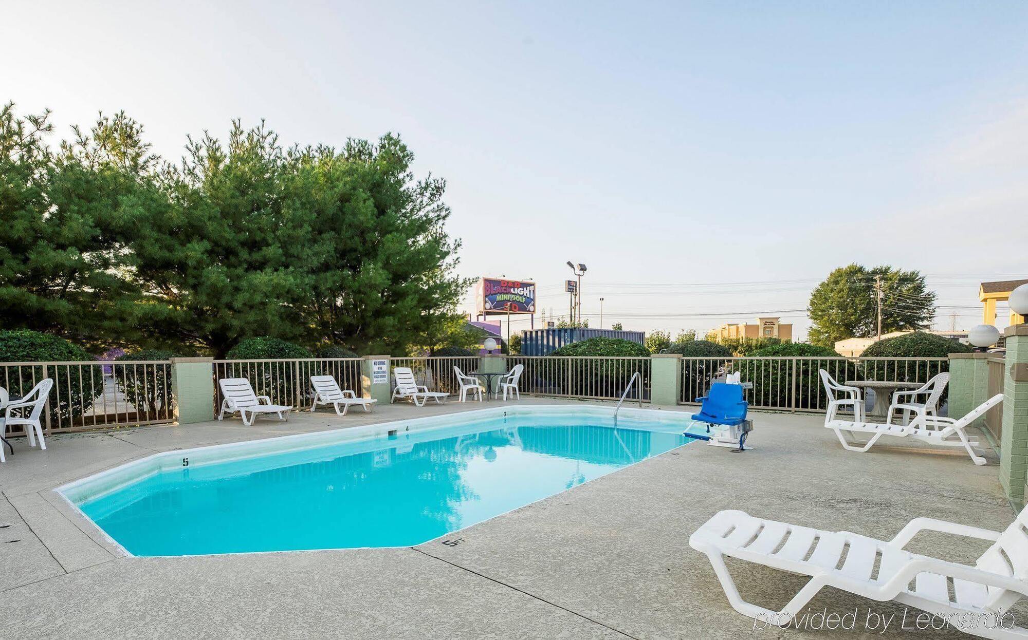 Red Roof Inn Clarksville Ngoại thất bức ảnh